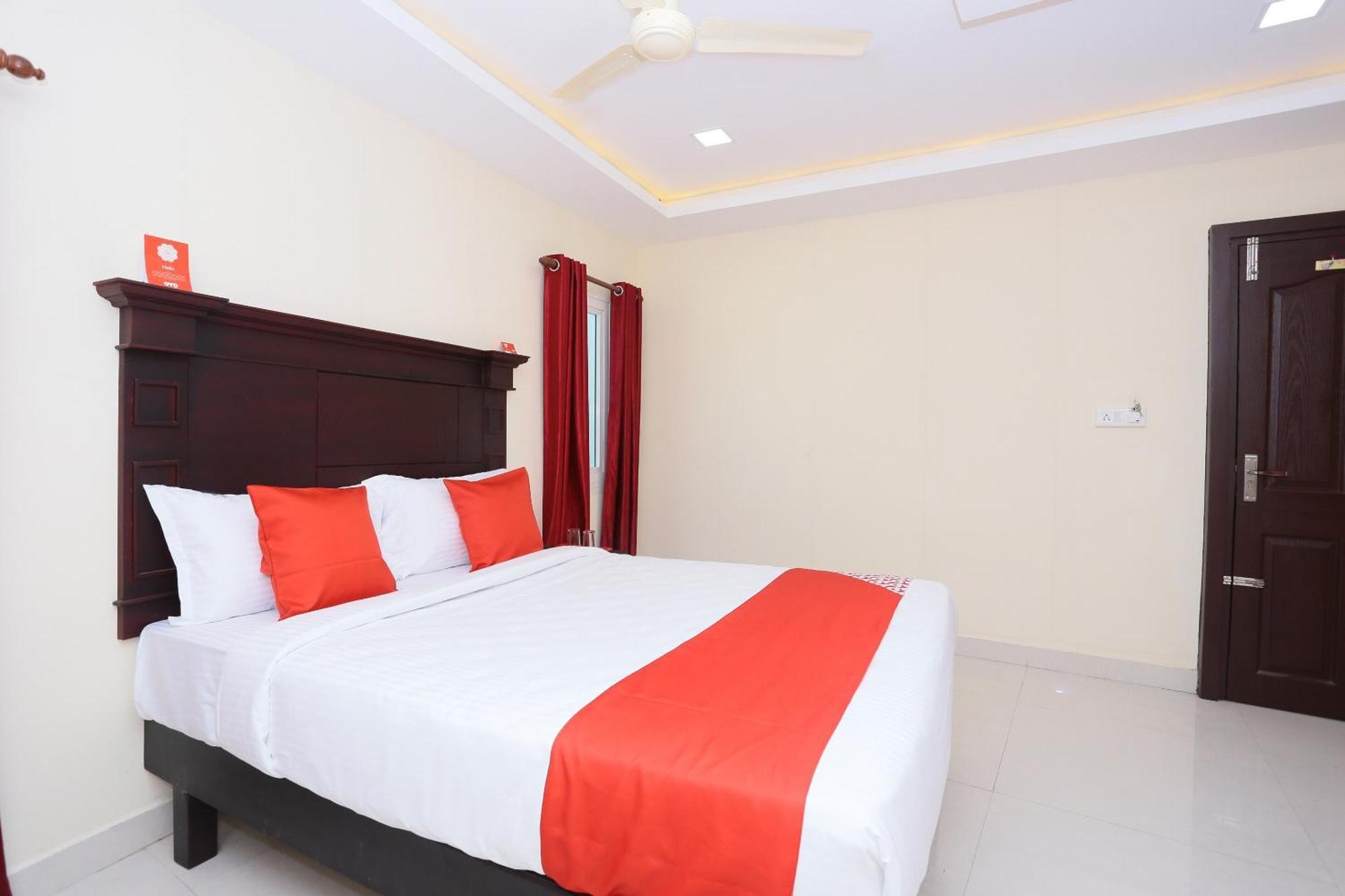Hotel O Malabar Plaza Kochi Bagian luar foto