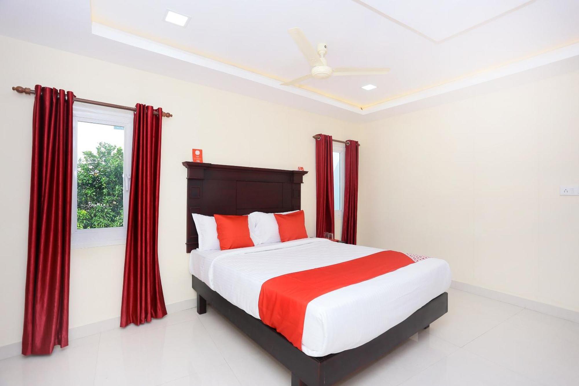 Hotel O Malabar Plaza Kochi Bagian luar foto